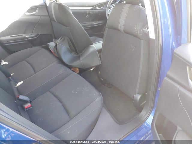 2HGFC2F6XLH527831 Honda Civic Lx