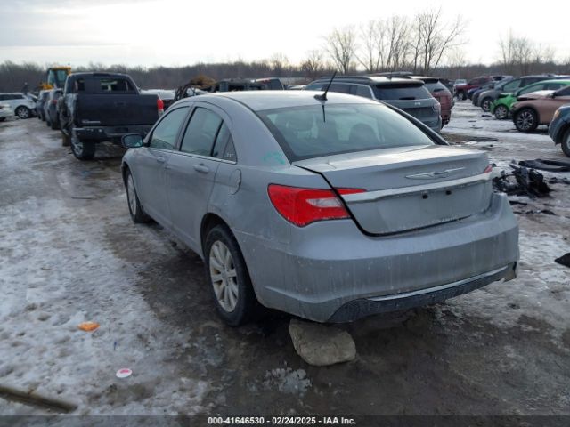 2014 CHRYSLER 200 1C3CCBBBXEN183419 Photo 2