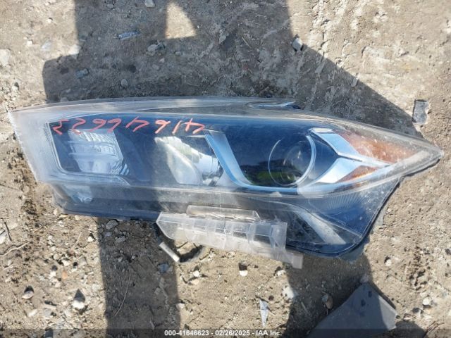1N4AA6AP7JC397986 Nissan Maxima 3.5 Sl