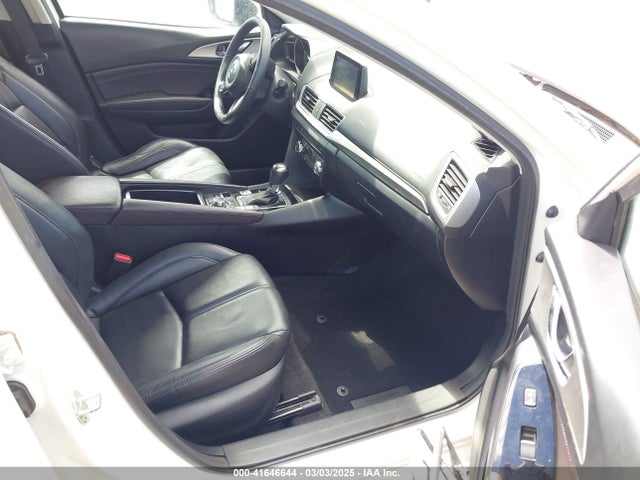 3MZBN1V37JM228348 Mazda py