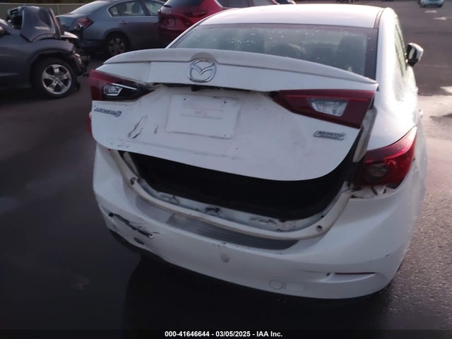 3MZBN1V37JM228348 Mazda py