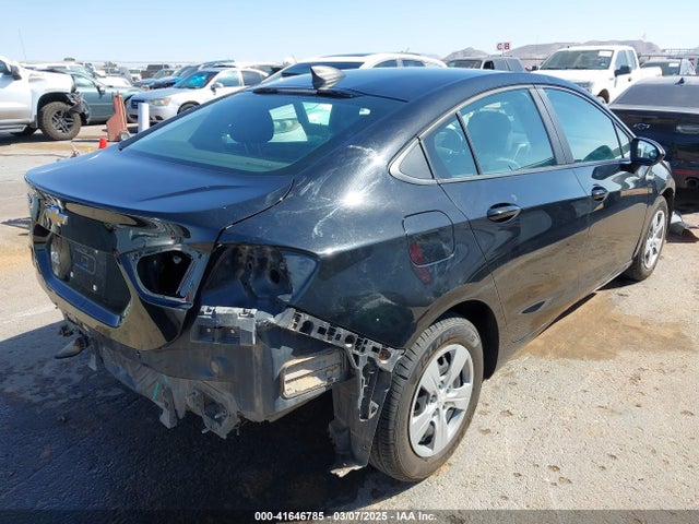 1G1BC5SM5J7217350 Chevrolet Cruze Ls Auto