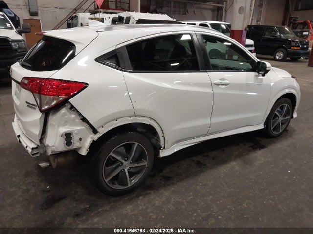 3CZRU6H93KM710389 Honda Hr-v Touring
