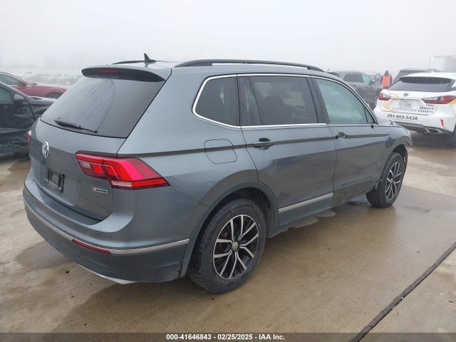 3VV2B7AX8MM143189 Volkswagen Tiguan 2.0t Se/2.0t Se R-line Black/2.0t Sel