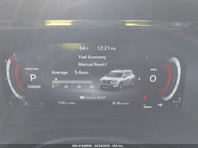 5N1DR3DG8RC218498 Nissan Pathfinder Platinum Fwd