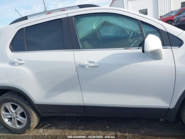 3GNCJLSB0KL252662 Chevrolet Trax Lt