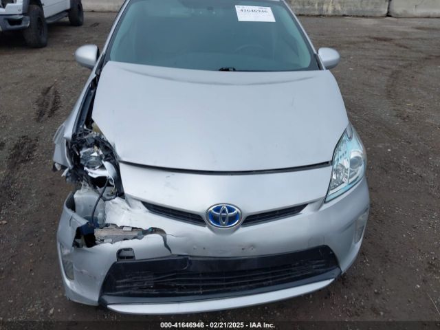 JTDKN3DU4F1905479 Toyota Prius Three