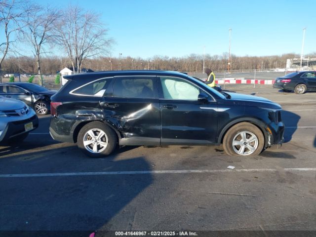 5XYRG4JC5RG274627 KIA SORENTO LX