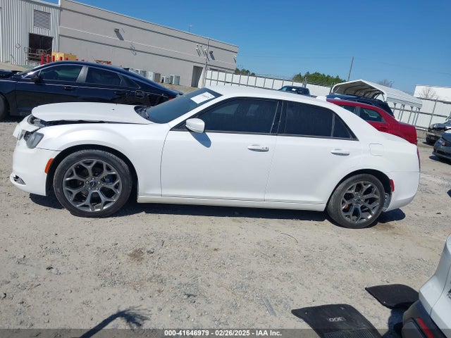 Chrysler 300 300s 2015 2C3CCABG9FH736013 Image 14