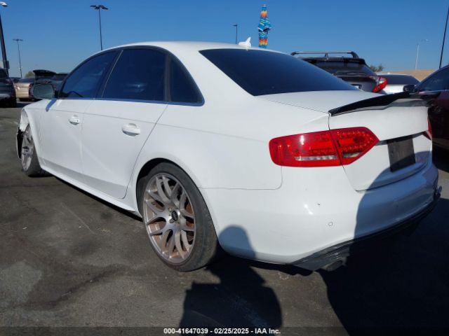 2012 AUDI S4 WAUBGAFL9CA071947 Photo 2