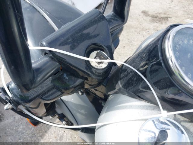 2004 HARLEY-DAVIDSON FLHRCI 1HD1FRW1X4Y733380 Photo 10