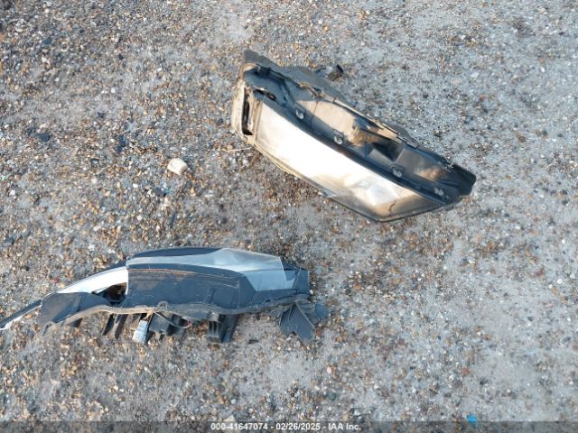 JN8AT3AA8MW005927 Nissan Rogue S Fwd