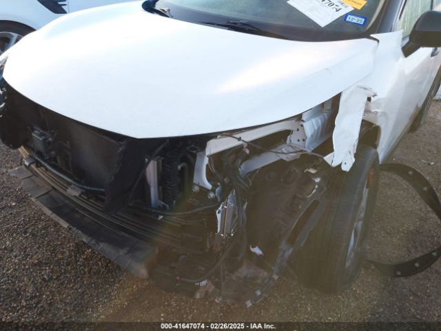 JN8AT3AA8MW005927 Nissan Rogue S Fwd