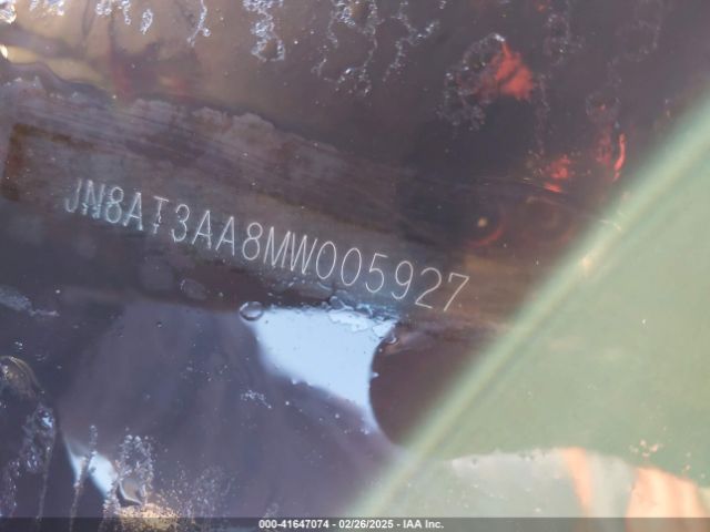 JN8AT3AA8MW005927 Nissan Rogue S Fwd
