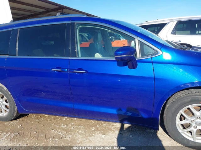 Chrysler Pacifica Touring L 2021 2C4RC1BG8MR574789 Image 13