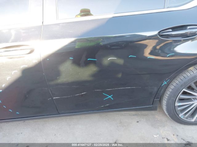 58ADA1C10NU022528 Lexus ES 300H