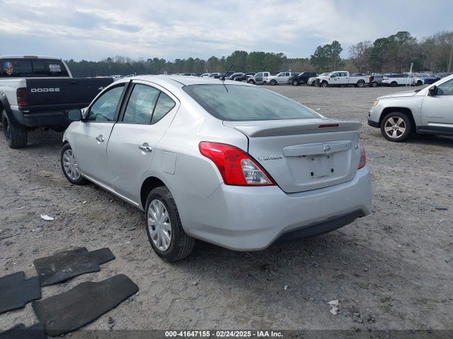 3N1CN7AP8JL885977 Nissan Versa 1.6 Sv