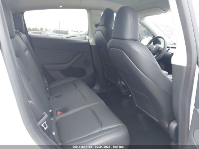 2024 TESLA MODEL Y 7SAYGDEF3RA317028 Photo 7