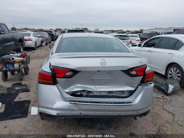 1N4BL4DW2NN336027 Nissan Altima Sv Intelligent Awd