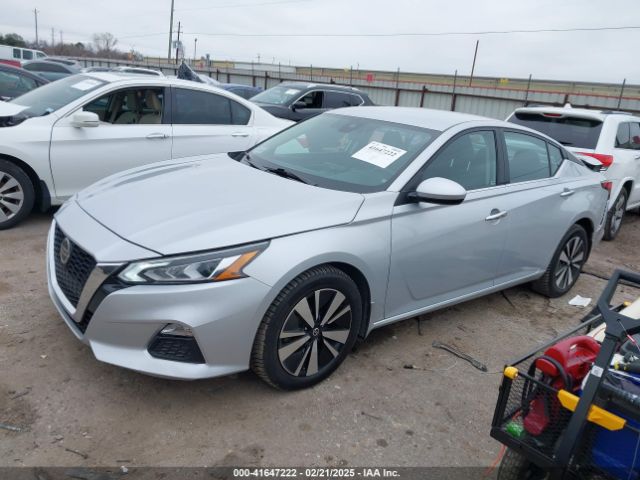 1N4BL4DW2NN336027 Nissan Altima Sv Intelligent Awd
