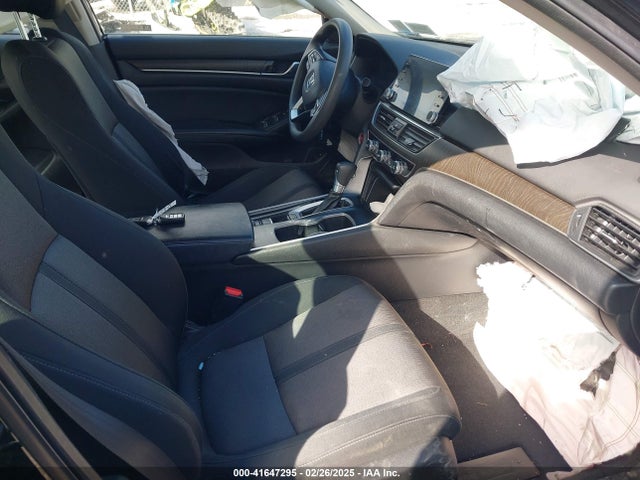 1HGCV1F48JA108927 Honda ACCORD EX