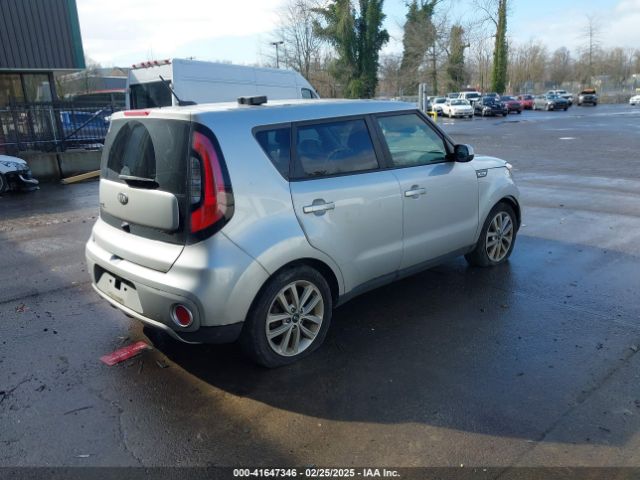 2018 KIA SOUL KNDJP3A5XJ7516760 Photo 3