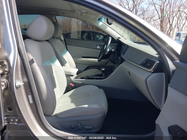 5XXGU4L30JG247924 KIA OPTIMA EX