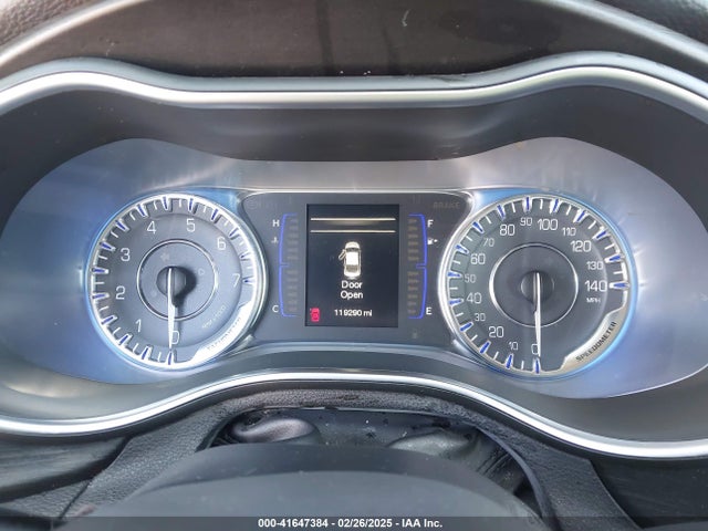 Chrysler 200 Limited 2015 1C3CCCAB7FN621533 Image 7