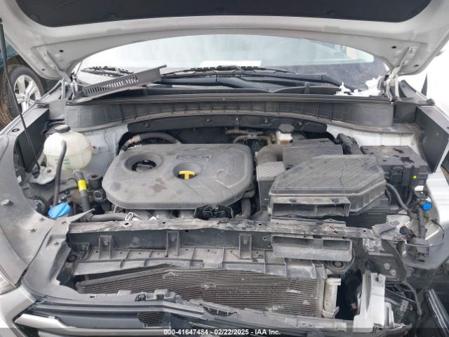 KM8J33A40JU612056 Hyundai TUCSON SEL