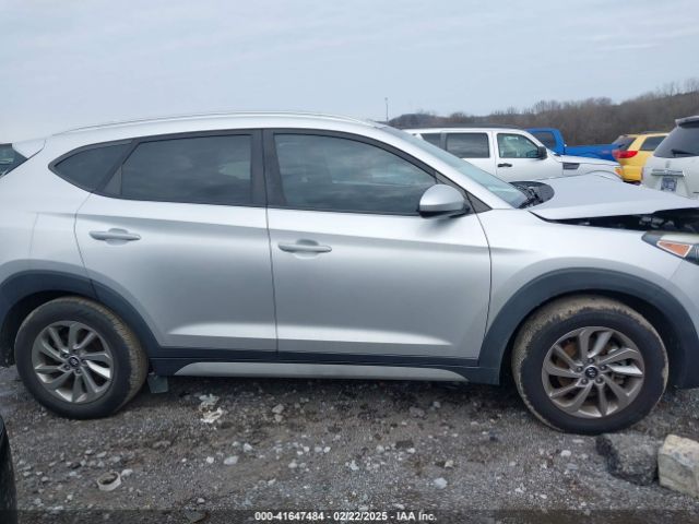 KM8J33A40JU612056 Hyundai TUCSON SEL