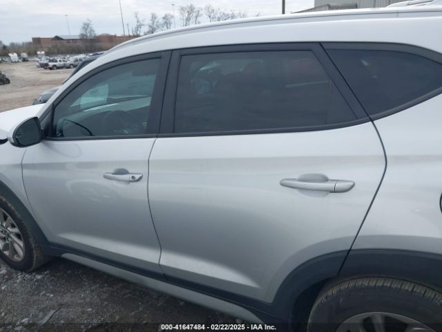 KM8J33A40JU612056 Hyundai TUCSON SEL