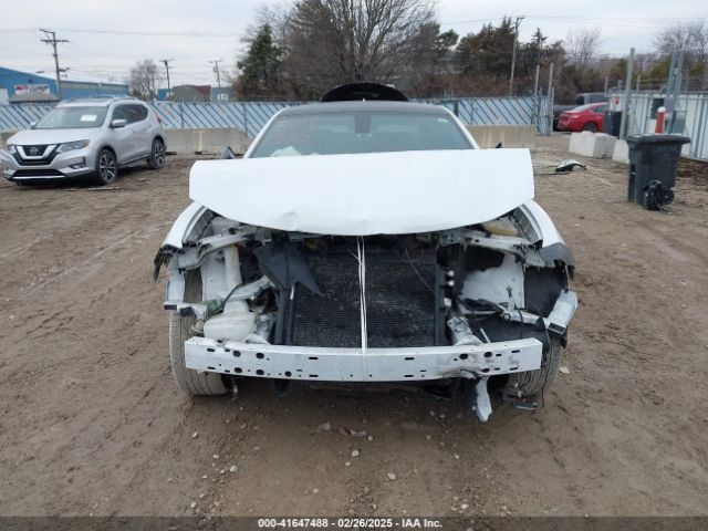 2C3CDXHG5JH306995 Dodge Charger Sxt Plus Rwd