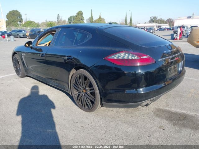 2011 PORSCHE PANAMERA WP0AA2A71BL013687 Photo 2