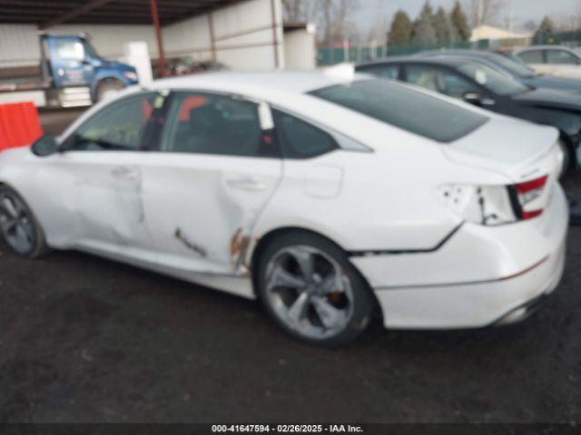 1HGCV1F9XJA042442 Honda Accord Touring