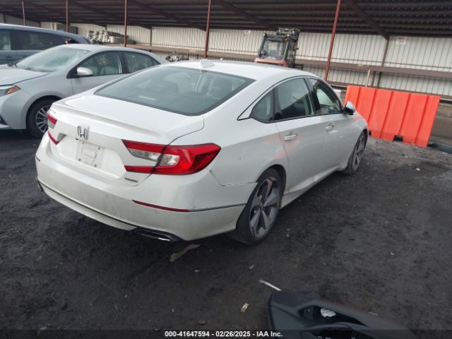 1HGCV1F9XJA042442 Honda Accord Touring