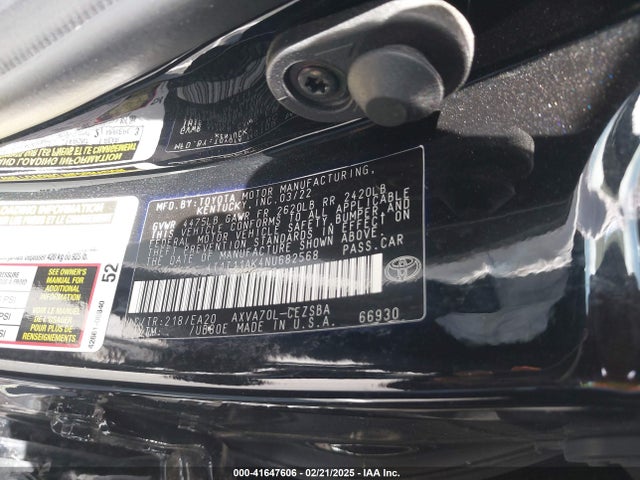 4T1T11AK4NU682568 Toyota CAMRY SE
