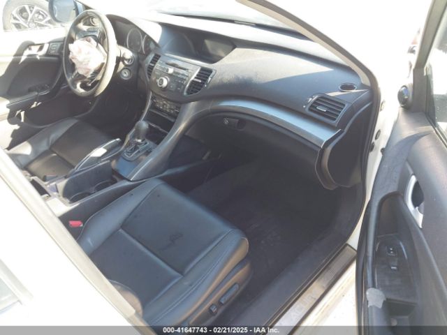 2011 ACURA TSX JH4CU2F63BC003810 Photo 4