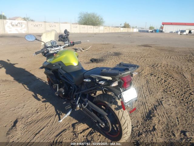 2012 TRIUMPH MOTORCYCLE TIGER SMTE05BF4CJ525566 Photo 2