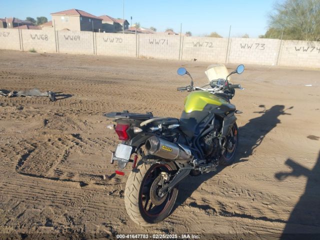 2012 TRIUMPH MOTORCYCLE TIGER SMTE05BF4CJ525566 Photo 3
