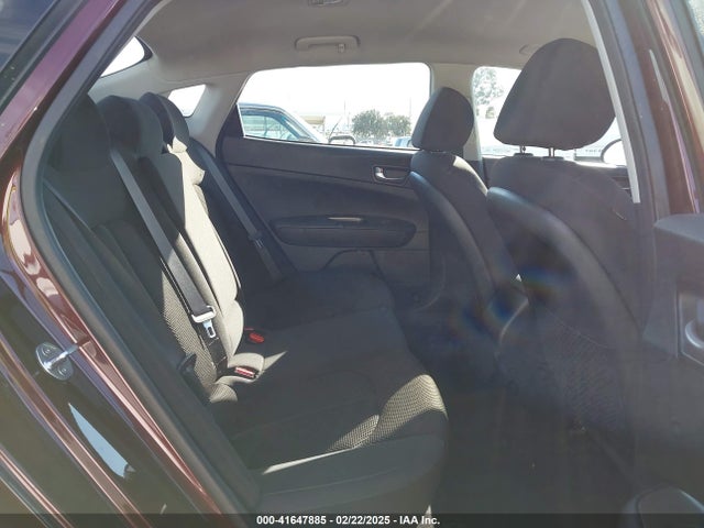 5XXGT4L31LG380469 KIA Optima Lx