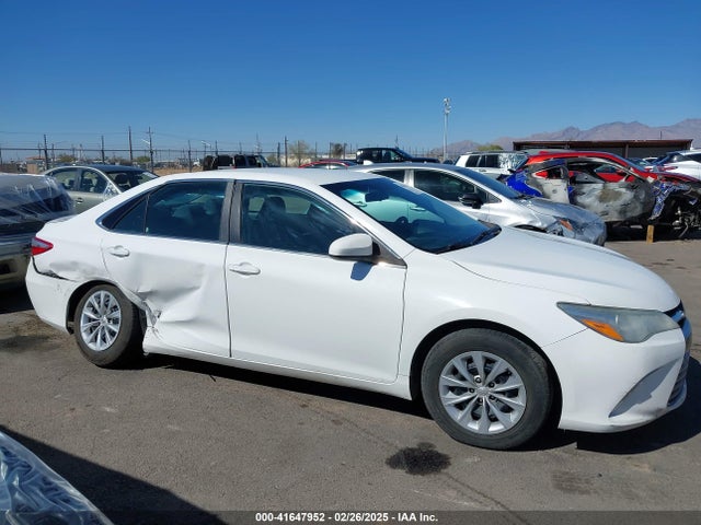 Toyota CAMRY LE 2016 4T1BF1FK0GU144085 Image 14