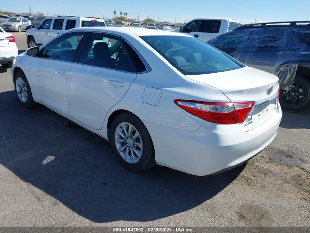Toyota CAMRY LE 2016 4T1BF1FK0GU144085 Image 3