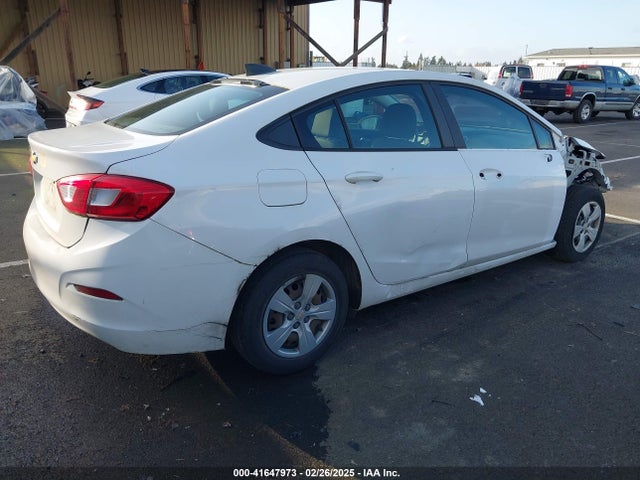 1G1BC5SM4J7134539 Chevrolet Cruze Ls Auto
