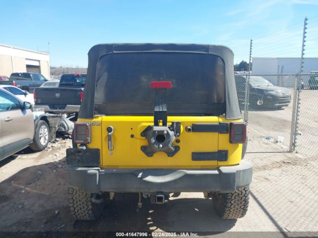 1C4BJWDG7FL731287 Jeep Wrangler Unlimited Sport
