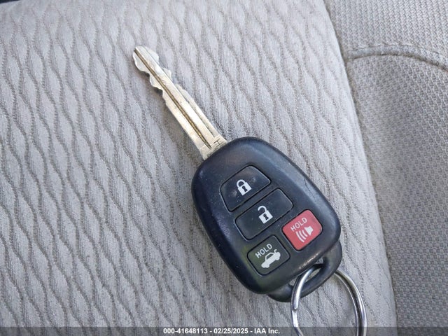 Toyota COROLLA LE 2015 5YFBURHE9FP330414 Image 11