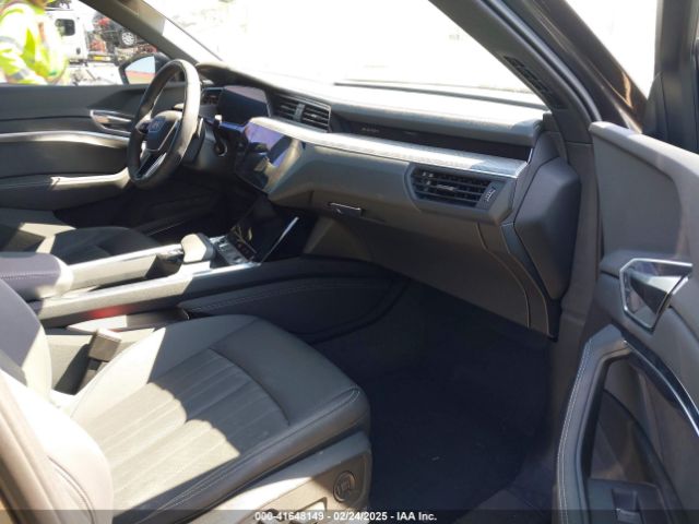 WA1CAAGE9RB049520 Audi Q8 E-tron S Line Premium Plus Quattro