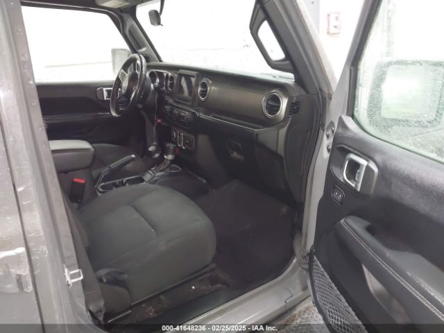 1C4HJXEG9KW656454 Jeep Wrangler Unlimited Sahara