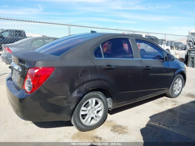 1G1JC5SH7E4240375 Chevrolet Sonic Lt Auto