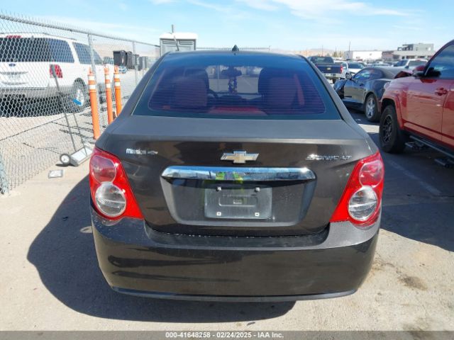 1G1JC5SH7E4240375 Chevrolet Sonic Lt Auto