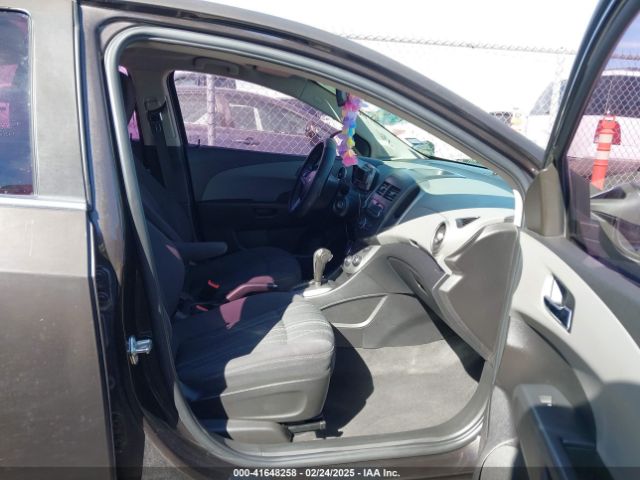 1G1JC5SH7E4240375 Chevrolet Sonic Lt Auto